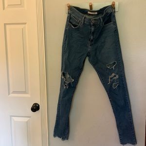Levi’s high rise super skinny distressed denim